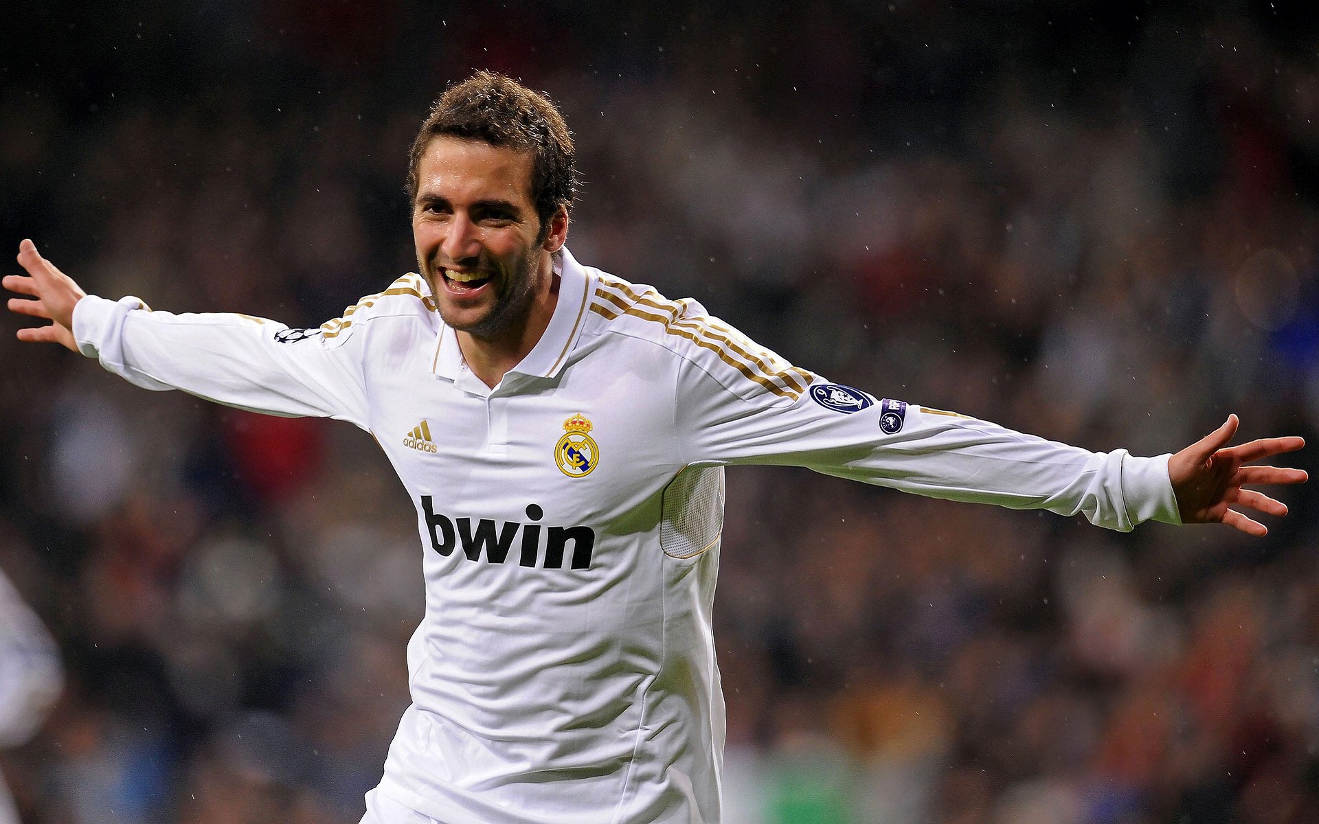 爱游戏娱乐-F1年度争冠焦点战,巴拉圭绝杀英格兰,一场跨越时空的双线绝杀